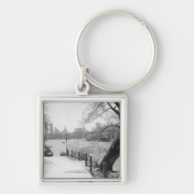 Urban park with tranquil lake key ring (Front)