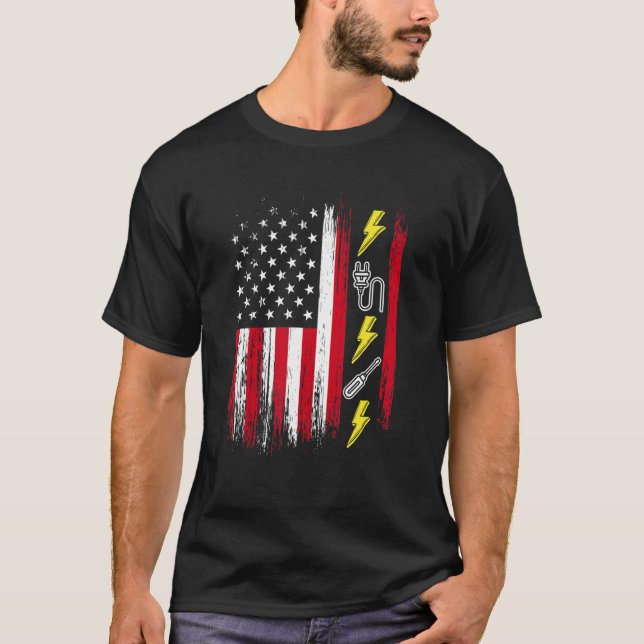 US American Flag  Electricity  Electrician Lineman T-Shirt (Front)