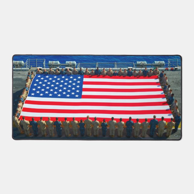 US COMBAT PERSONNEL HONORING FLAG DESK MAT (Front)