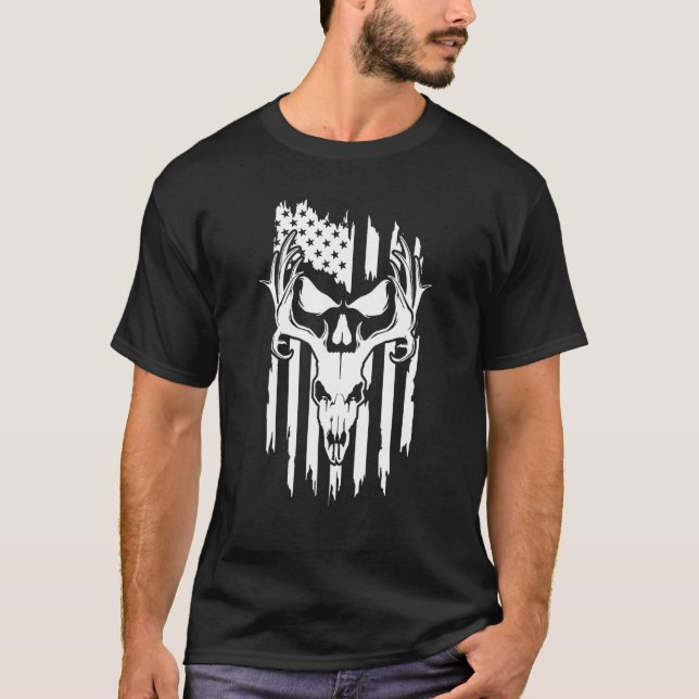 Us Flag Deer Hunter Deer Skull Deer Antler Hunting T-Shirt (Front)