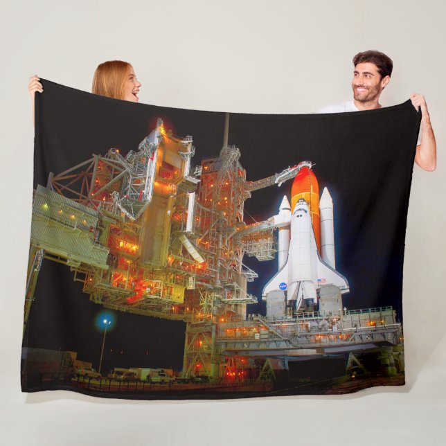 US SPACE SHUTTLE ENDEAVOUR FLEECE BLANKET (In Situ)