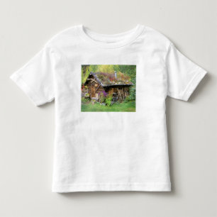 USA, Alaska, Denali National Park, Kantishna. Toddler T-Shirt