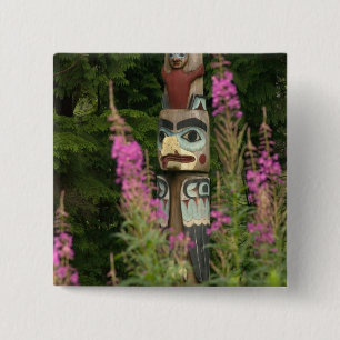 USA, Alaska, Ketchikan, Totem Bight State 15 Cm Square Badge