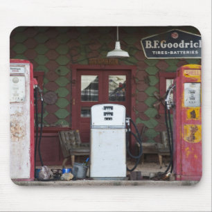 USA, Arizona. Chloride Ghost Town, old gas Mouse Pad