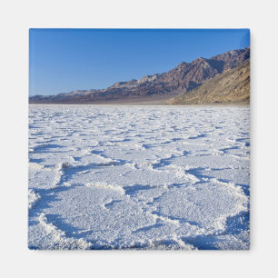 USA, CA, Death Valley NP, Salt Formations at Magnet