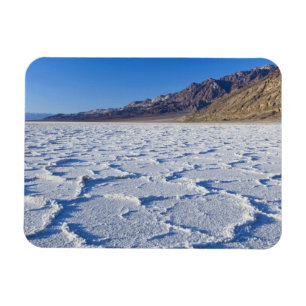 USA, CA, Death Valley NP, Salt Formations at Magnet