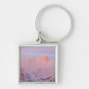 USA, California, Lone Pine. Sunrise Key Ring