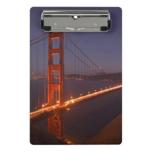 USA, California, Marin. Moonrise above the Mini Clipboard