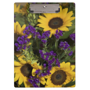 USA, close-up of bridal flower arrangement, Clipboard