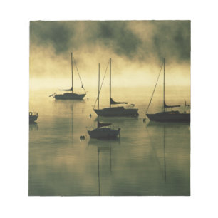 USA, Colorado, Lake Dillon.  The early morning Notepad