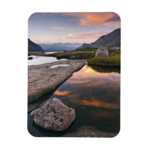 USA, Colorado, Rocky Mountain NP. Sunrise in Magnet