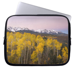 USA, Colorado, Rocky Mountains. Dawn in the San Laptop Sleeve