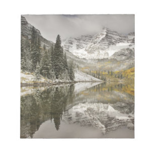USA, Colorado, White River National Forest, Notepad