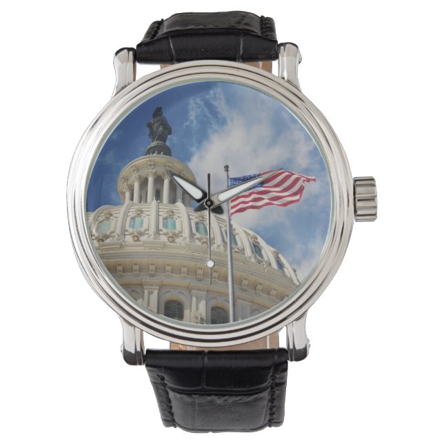 USA, Columbia, Washington DC, Capitol Building Watch (Front)
