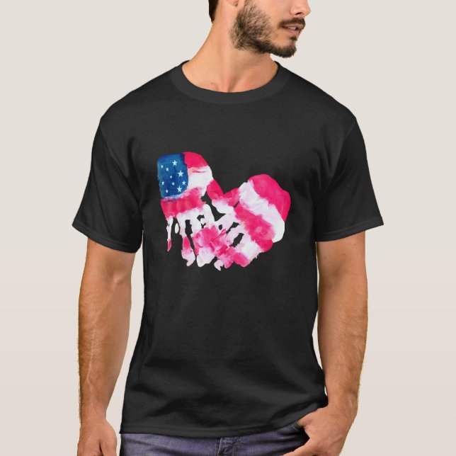 Usa Flag 4th July American Hands Heart Love Women  T-Shirt (Front)