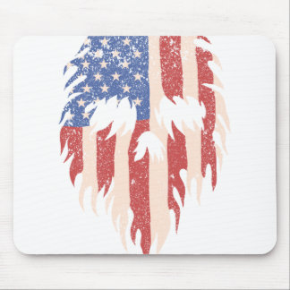 USA Flag Skull Beard | Distressed Patriotic Design Mouse Pad