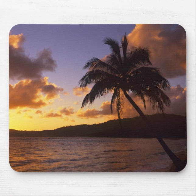 USA, Hawaii, Kauai, Colourful sunrise in a 2 Mouse Pad (Front)