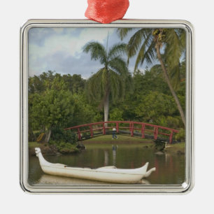 USA, Hawaii, Kauai, Smith Family Luau Garden Metal Tree Decoration