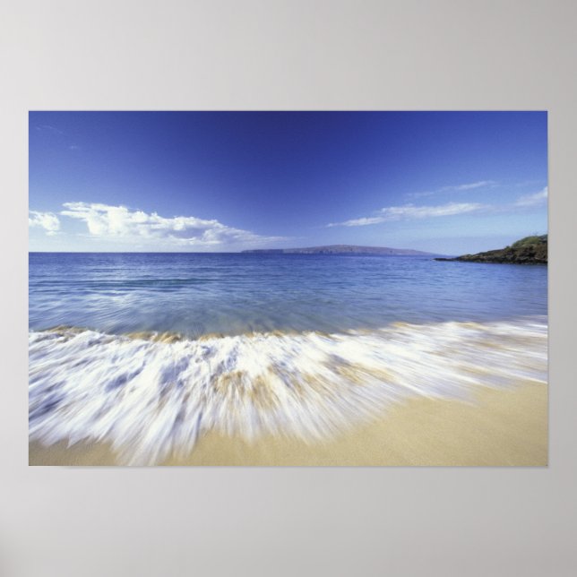 USA, Hawaii, Maui, Surf coming in to Makena Poster (Front)