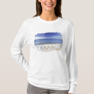 USA, Hawaii, Maui, Surf coming in to Makena T-Shirt