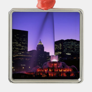 USA, IL, Chicago. Buckingham Fountain in Grant Metal Tree Decoration