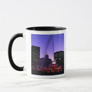 USA, IL, Chicago. Buckingham Fountain in Grant Mug