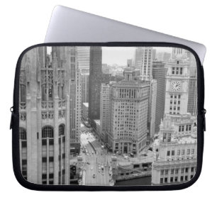 USA, IL, Chicago, Loop from Hotel Laptop Sleeve