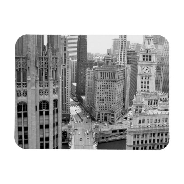 USA, IL, Chicago, Loop from Hotel Magnet (Horizontal)