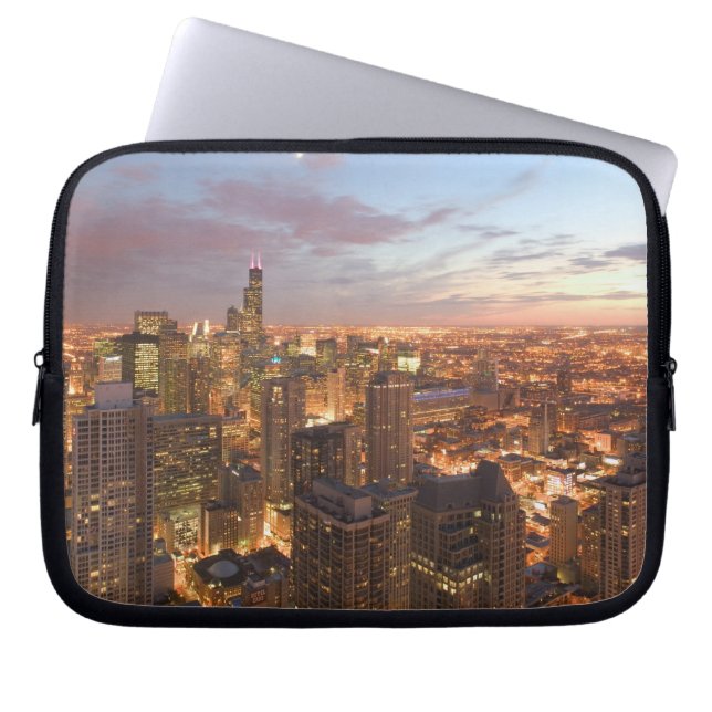 USA, Illinois, Chicago: Evening View of The Loop Laptop Sleeve (Front)