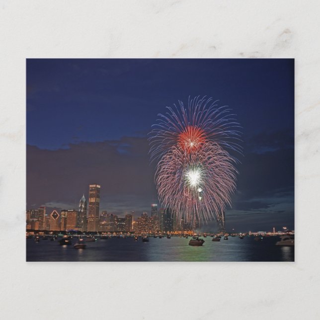 USA, Illinois, Chicago, Fourth of July fireworks Postcard (Front)