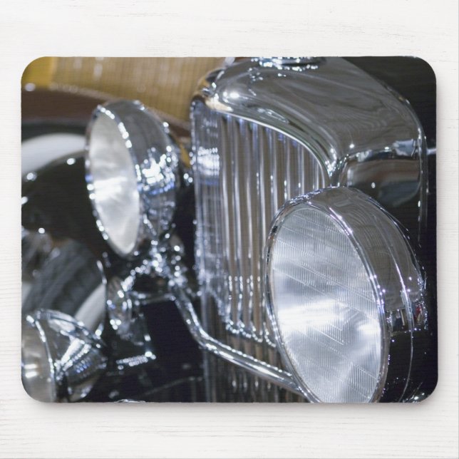 USA, Indiana, Auburn: Auburn, Cord, Duesenberg 10 Mouse Pad (Front)