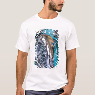 USA, Indiana, Auburn: Auburn, Cord, Duesenberg 11 T-Shirt