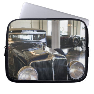 USA, Indiana, Auburn: Auburn, Cord, Duesenberg 6 Laptop Sleeve