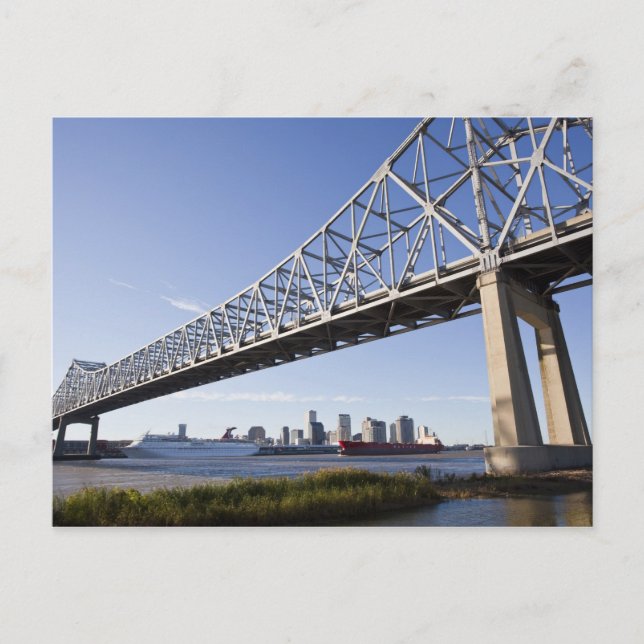 USA, Louisiana, New Orleans. Skyline from the 2 Postcard (Front)