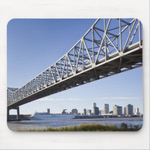 USA, Louisiana, New Orleans. Skyline from the Mouse Pad
