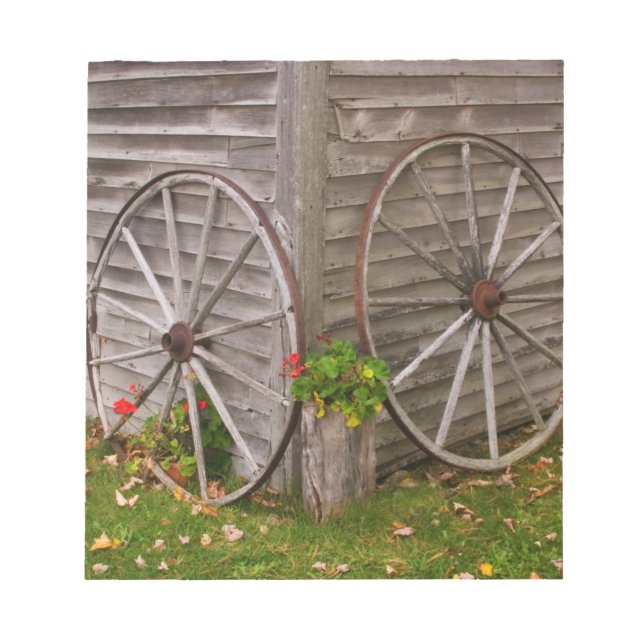 USA, Main. Wagon Wheels Notepad (Front)