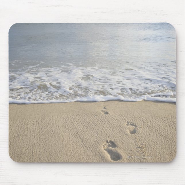 USA, Massachusetts, Cape Cod, footprints on Mouse Pad (Front)