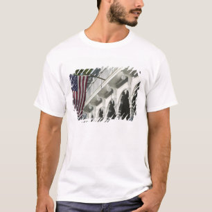 USA, MASSACHUSETTS, Martha's Vineyard: T-Shirt