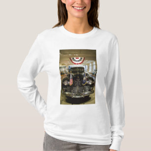 USA, Michigan, Dearborn: The Henry Ford Museum, T-Shirt