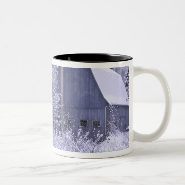 USA, Michigan, Rochester Hills. Snowy blue Two-Tone Coffee Mug (Right)