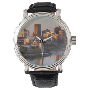 USA, Minnesota, Minneapolis, St. Paul 3 Watch