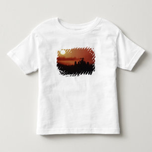 USA, Mississippi, discing cotton field Toddler T-Shirt