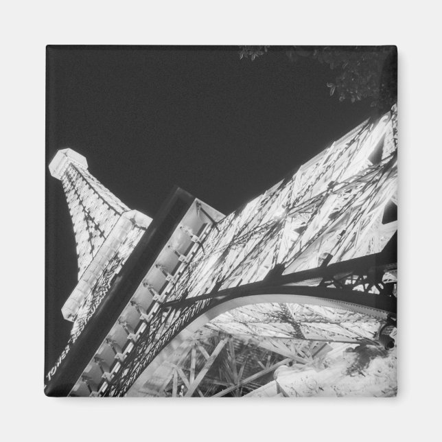 USA, Nevada, Las Vegas: Eiffel Tower / Paris Magnet (Front)