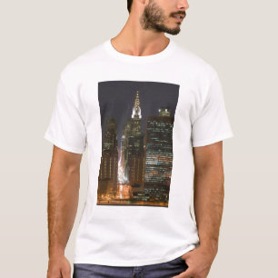 USA, New York City, View of Midtown with T-Shirt