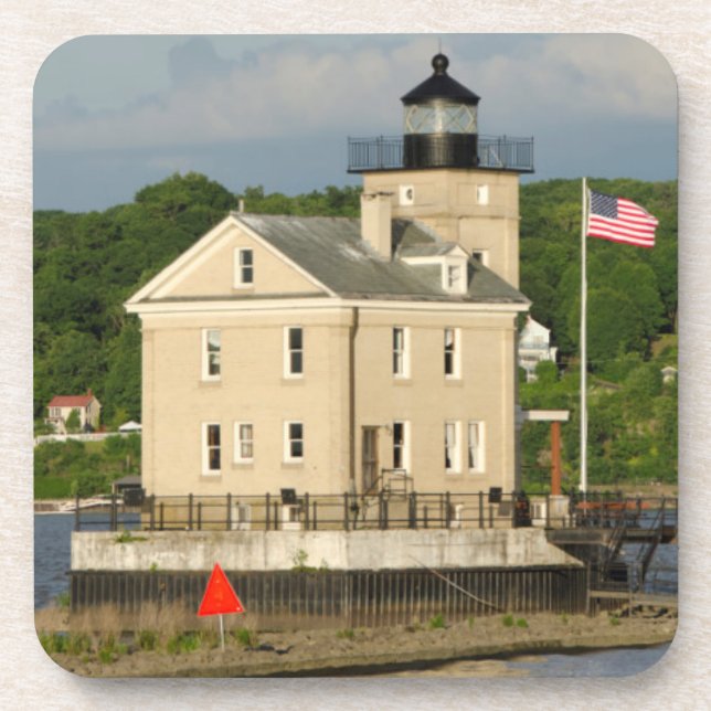 USA, New York, Kingston, Hudson River. Rondout Coaster (Front)