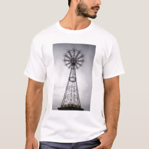 USA, New York, New York City, Brooklyn: Coney T-Shirt