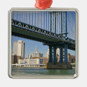 USA, New York, New York City. Manhattan Bridge Metal Tree Decoration