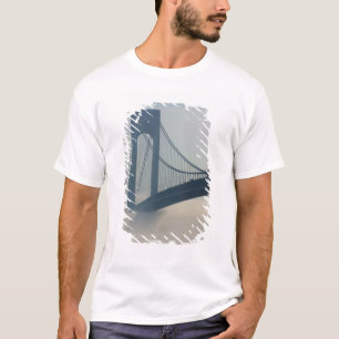 USA, New York, New York City, Staten Island: T-Shirt