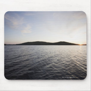 USA, New York State, Adirondack Mountains, Lake 5 Mouse Pad