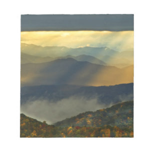 USA, North Carolina, Great Smoky Mountains. Notepad